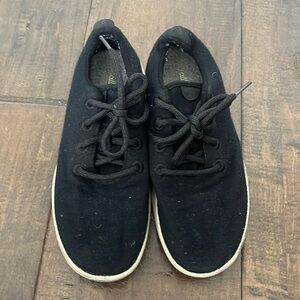 Women’s Black Allbirds, size 8